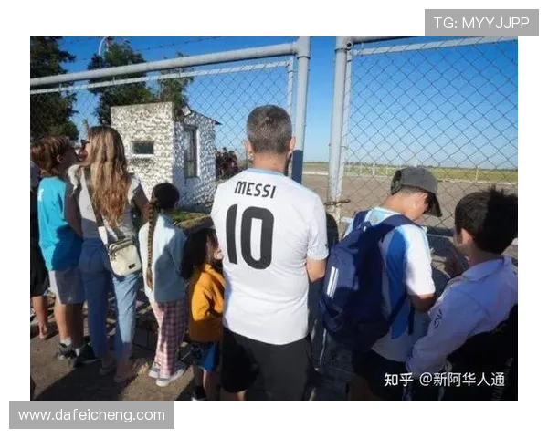 梅西祝贺家乡罗萨里奥建市三百周年向父老乡亲们致以诚挚问候